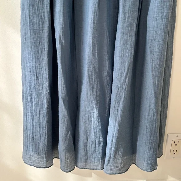 Vince Blue Smocked Tiered Midi Dress - Picture 4 of 16